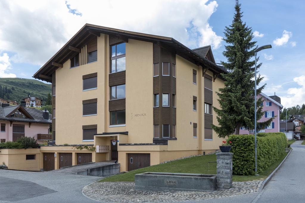 Apartment Haus Arnika Obersaxen Mundaun Exterior foto